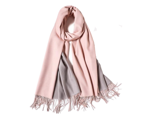 Cashmere headscarf in Peach Nougat