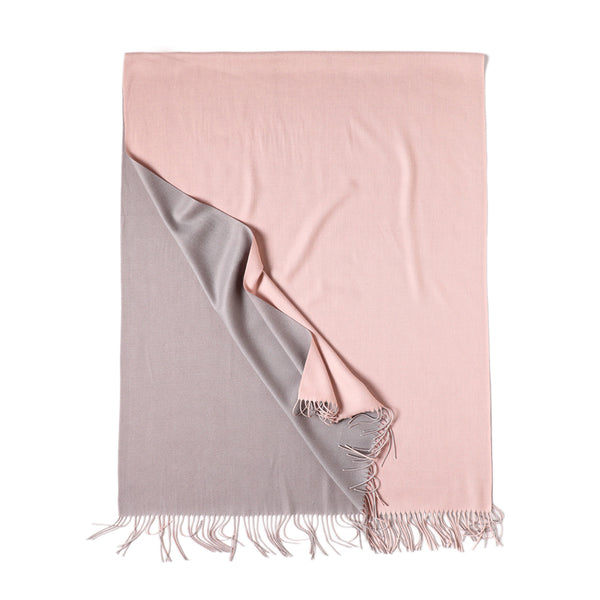 Cashmere headscarf in Peach Nougat